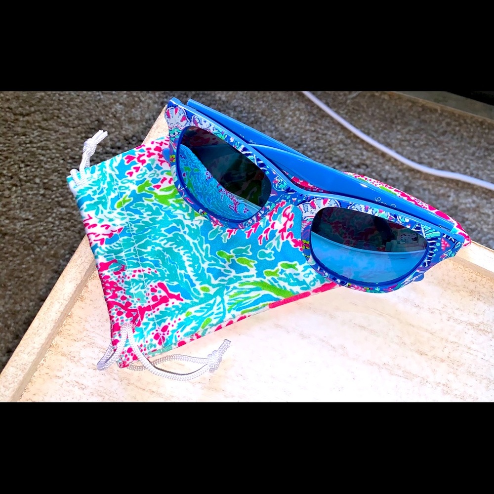 New Lilly Pulitzer sunglasses!